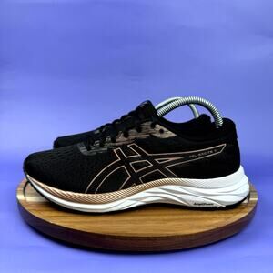 WOMENS ASICS GEL EXCITE 7 SIZE 8